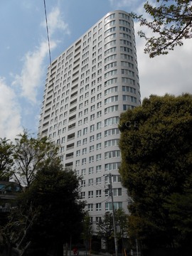 青山ザ・タワー
