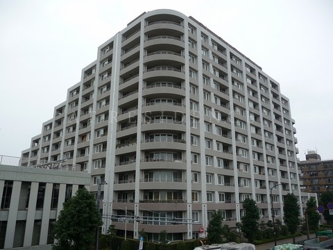 D’グラフォート世田谷芦花公園