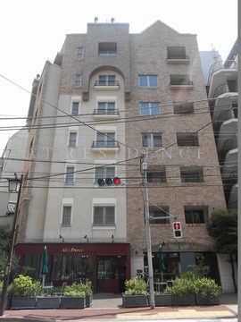 サン　デプレ麻布