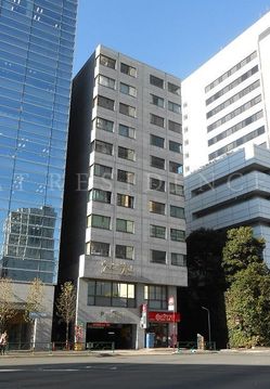 ウィン青山