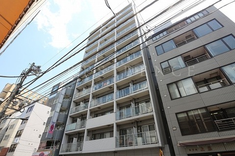 ドゥーエ新富町