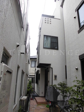 世田谷区北沢5丁目戸建