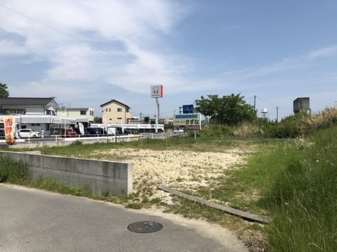 売地