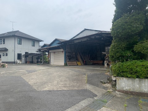 売地