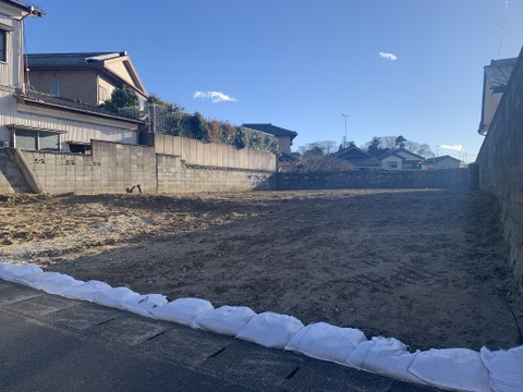 売地