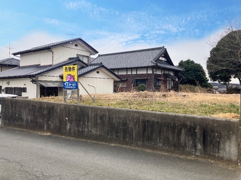 売地