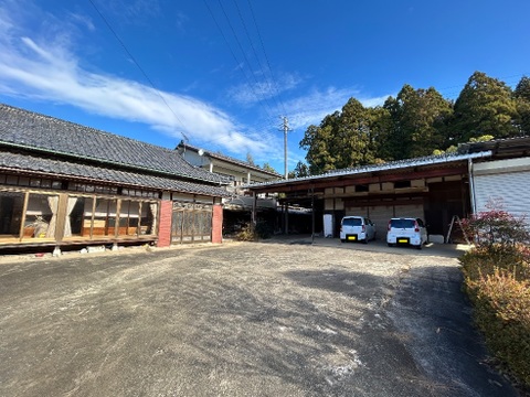 売地
