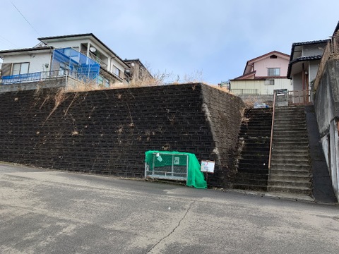 売地