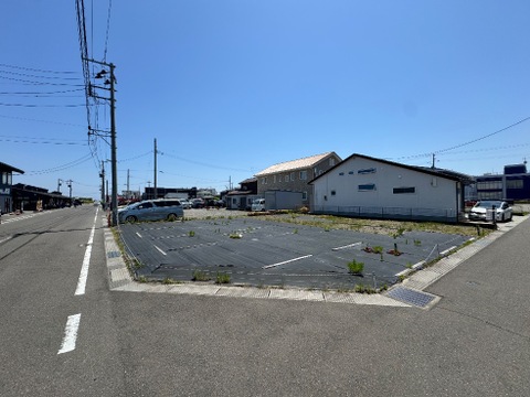 売地