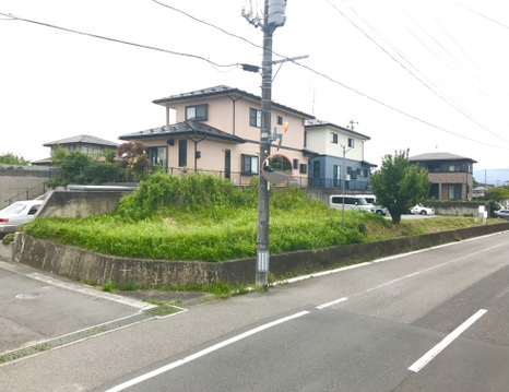 売地