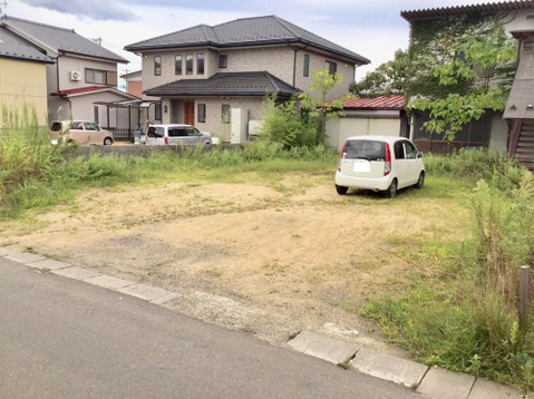 売地