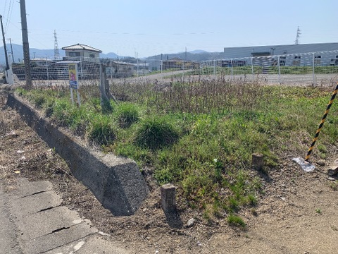 売地