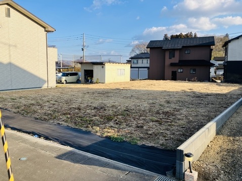 売地