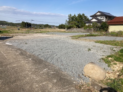 売地