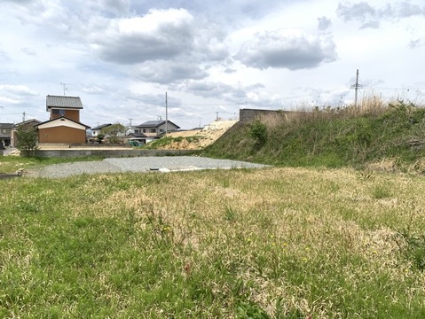 売地