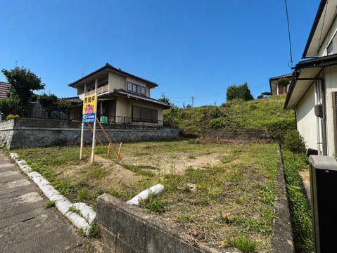 売地