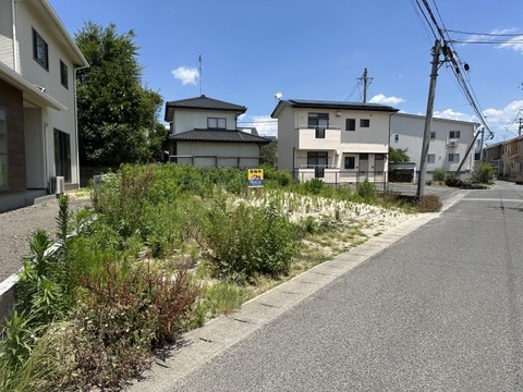 売地