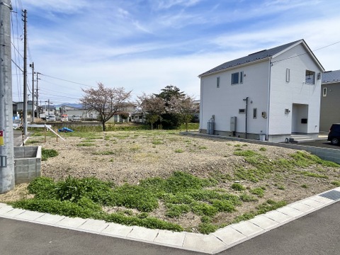 売地