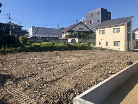 売地