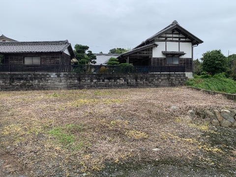 売地