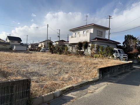 売地