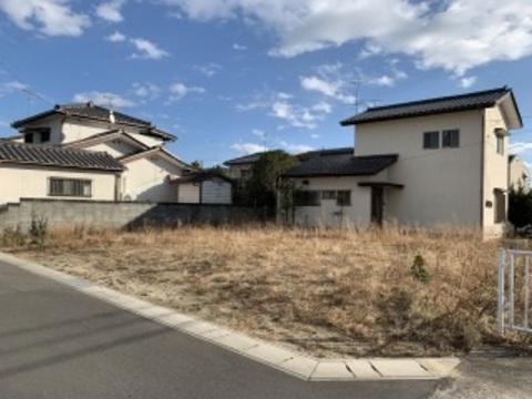 売地