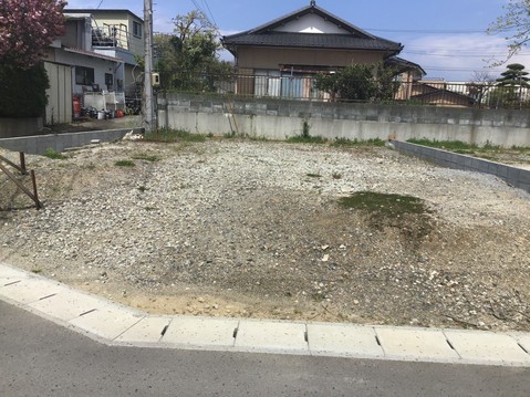 売地