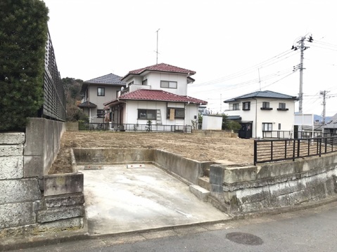 売地