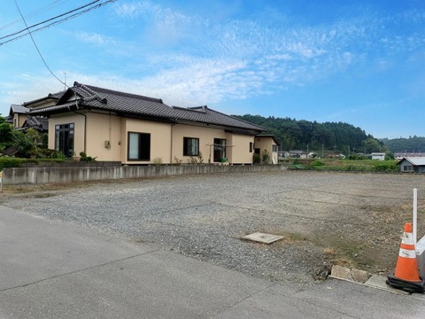 売地