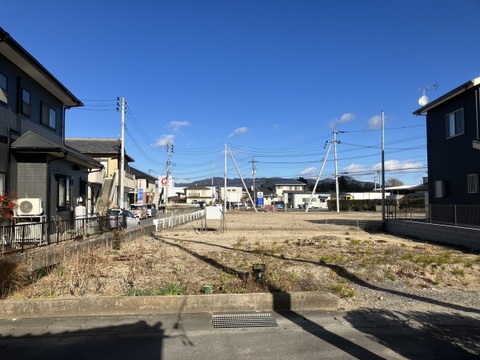 売地