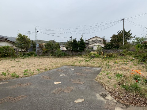 売地