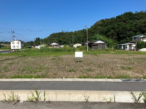 売地