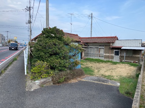 売地