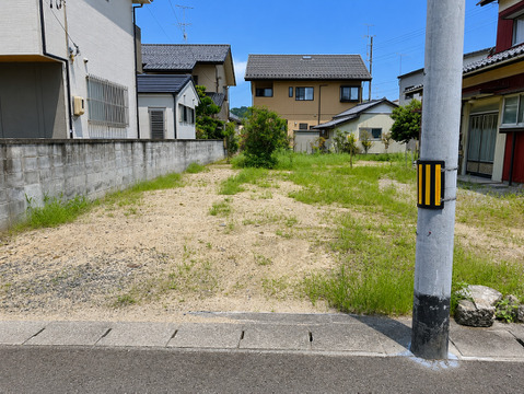 売地