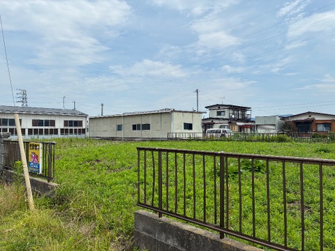 売地