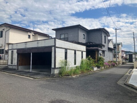 売地