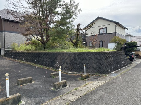 売地