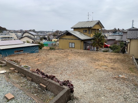 売地
