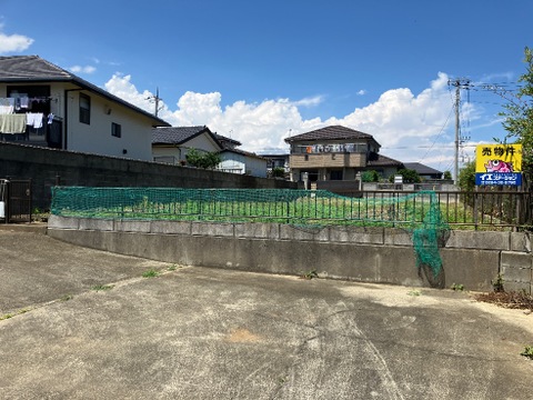 売地
