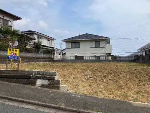 売地