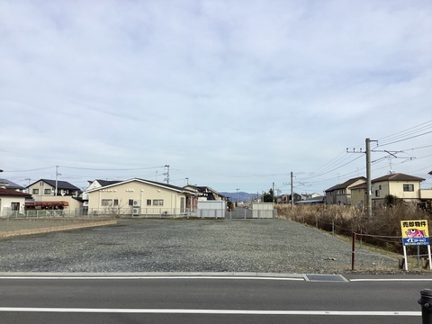売地