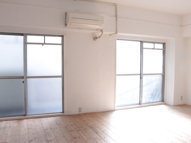 おばあちゃんのように優しい部屋 201の内観