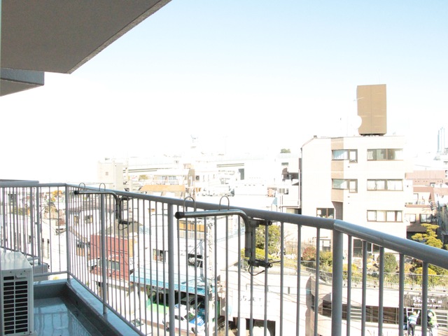 見晴らしがいいって最高！ 604の内観