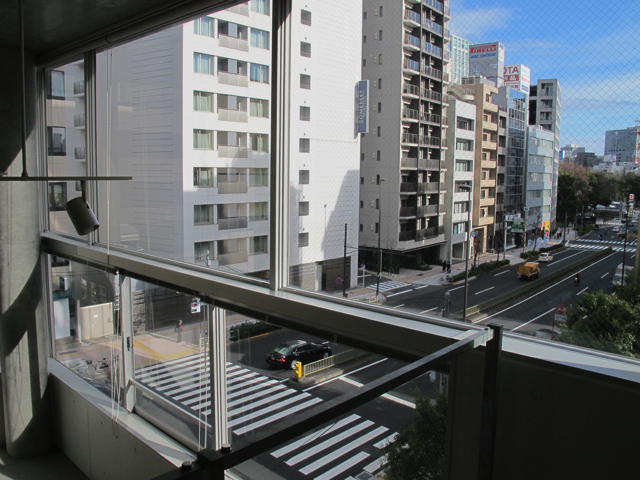 東京タワー付き 502の内観