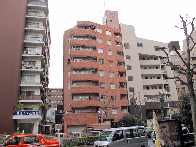 30帖ある部屋　新宿の高級マンション 406の外観