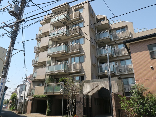 あなただけのルーバル 401の外観