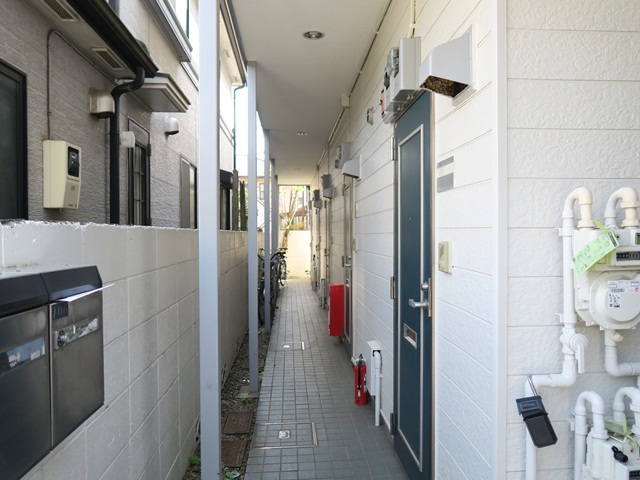 寝れちゃうロフト 102の内観