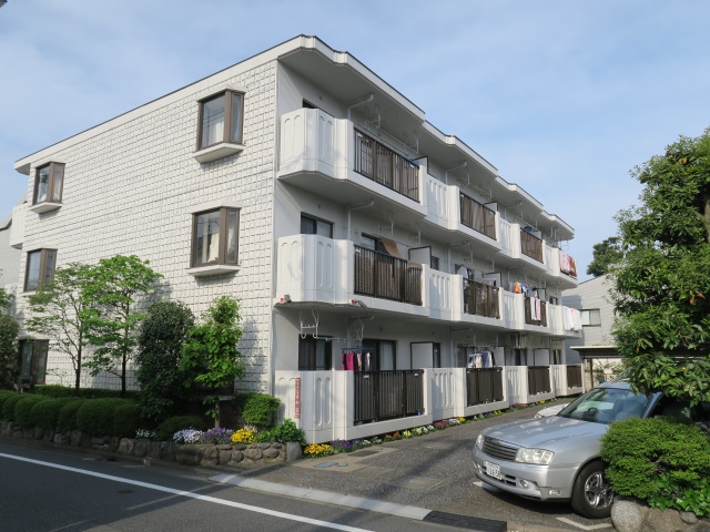 和洋折衷 104の外観