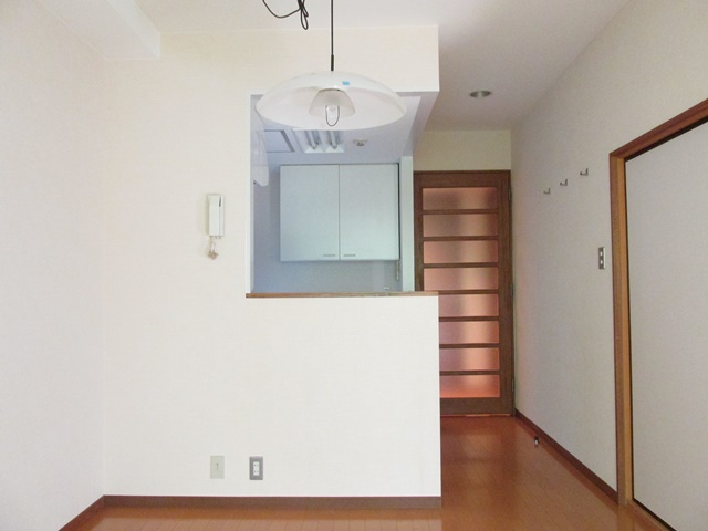 コモレビ部屋 105の内観