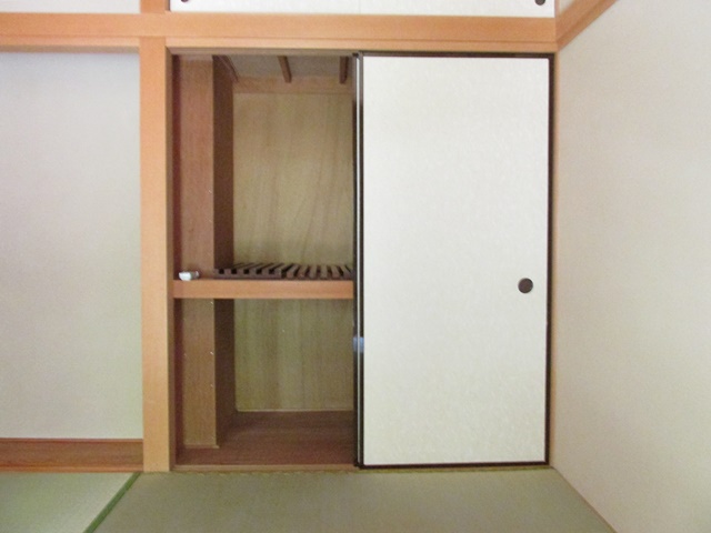 コモレビ部屋 105の内観